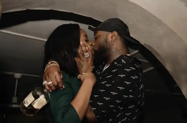 Drunk Davido and Chioma share a passionate kiss in Barbados (Photos)